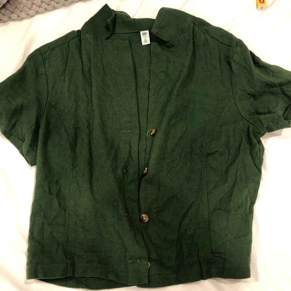 green button up